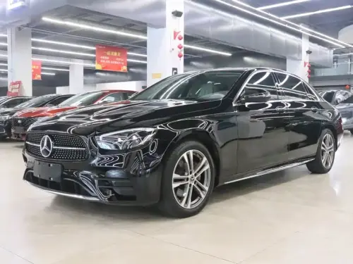 Mercedes-Benz E-Class, 2022