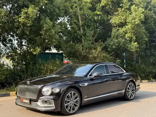 Bentley Flying Spur, 2022