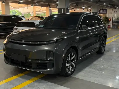 Li Auto L8, 2023