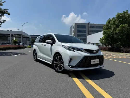 Toyota Granvia, 2024
