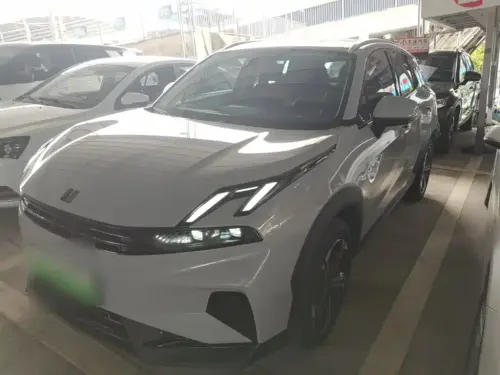 Lynk & Co 06, 2025