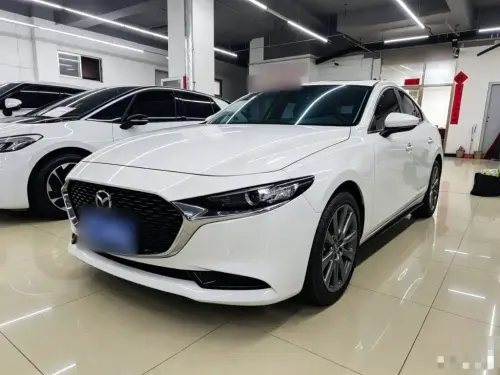 Mazda Mazda3 Axela, 2025