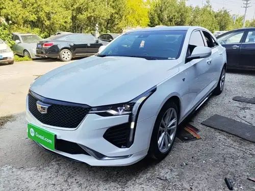 Cadillac CT4, 2022