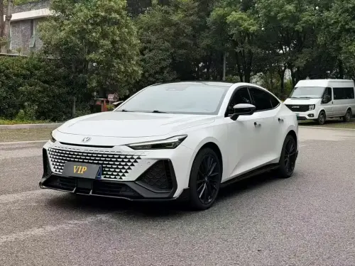 Changan UNI-V, 2025