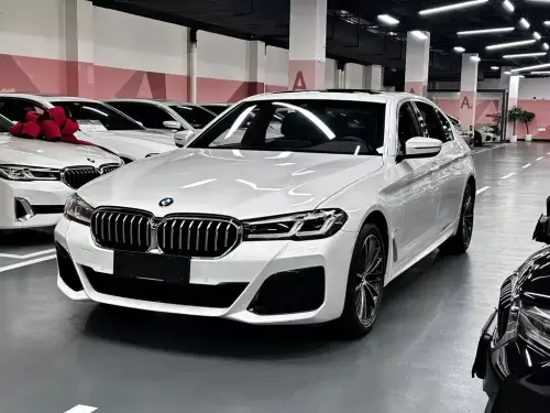 BMW 5-Series, 2023