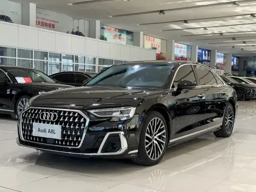 Audi A8, 2024