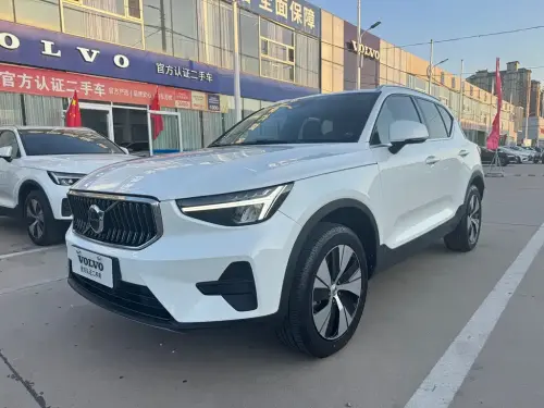Volvo XC40, 2024