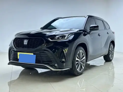 Toyota Crown Kluger, 2024