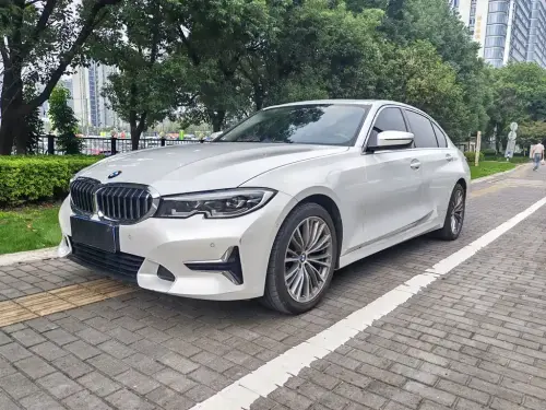 BMW 3-Series, 2020