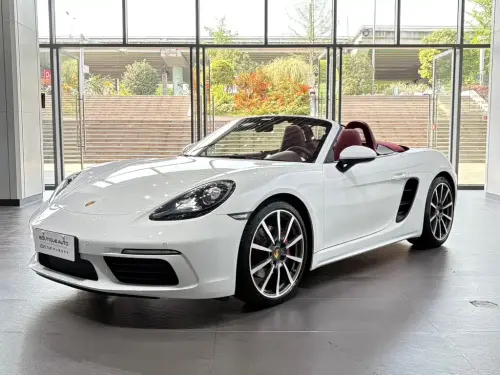 Porsche 718, 2023