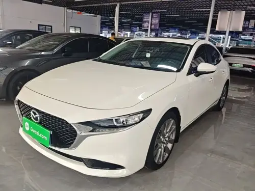 Mazda Mazda3 Axela, 2023