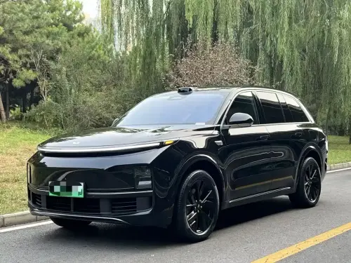 Li Auto L8, 2022