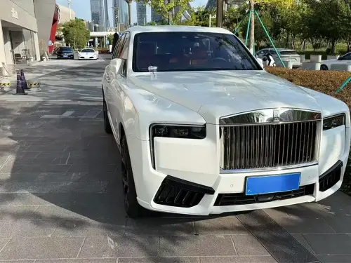 Rolls-Royce Cullinan, 2023