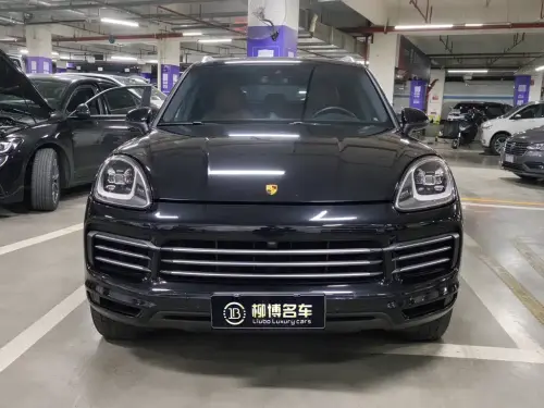 Porsche Cayenne, 2022