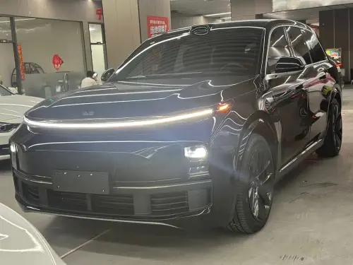 Li Auto L9, 2022