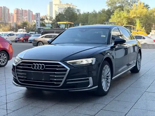 Audi A8, 2021