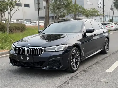 BMW 5-Series, 2021