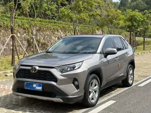 Toyota RAV4, 2021