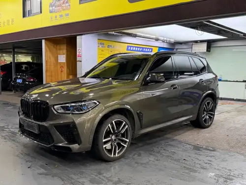 BMW X5M, 2023