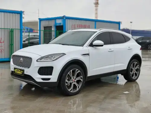 Jaguar E-PACE, 2022