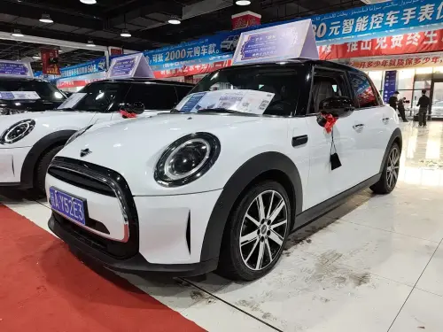 Mini MINI, 2022