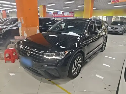 Volkswagen Tiguan, 2025