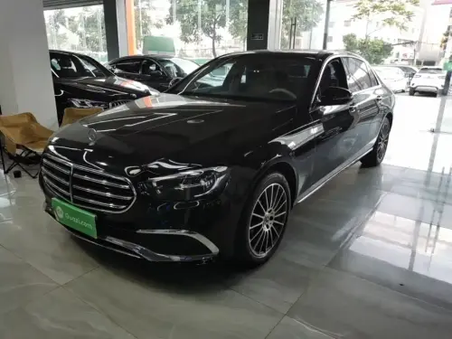 Mercedes-Benz E-Class, 2022