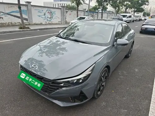 Hyundai Elantra, 2021