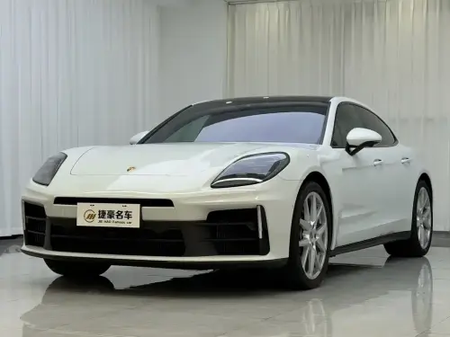 Porsche Panamera, 2025