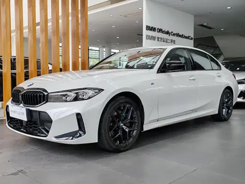 BMW 3-Series, 2025