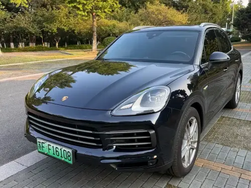 Porsche Cayenne, 2021
