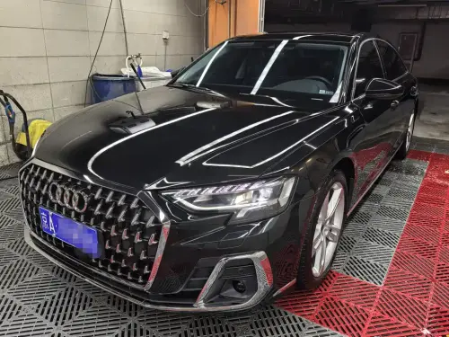 Audi A8, 2023
