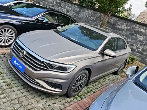 Volkswagen Sagitar, 2021