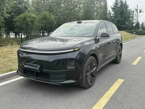 Li Auto L6, 2025