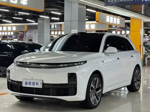 Li Auto L7, 2023