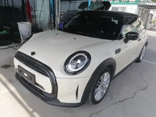 Mini MINI, 2023