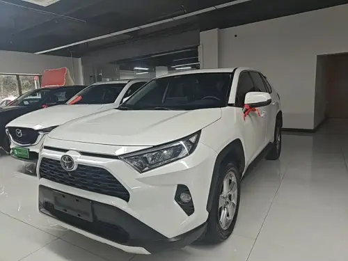 Toyota RAV4, 2021