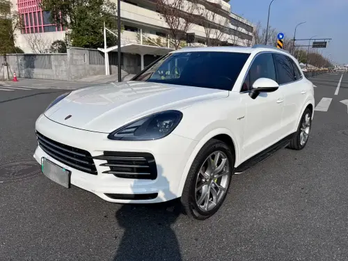 Porsche Cayenne, 2022