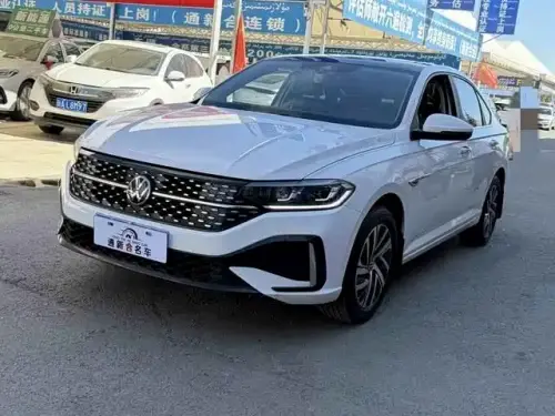 Volkswagen Lavida, 2025