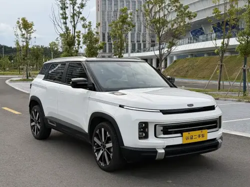 Geely ICON, 2023