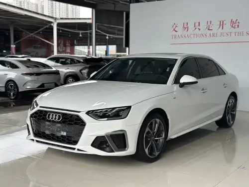 Audi A4, 2021