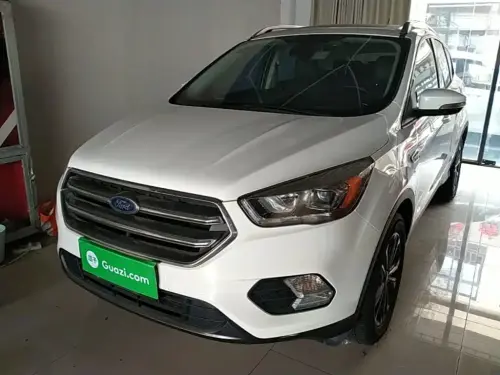 Ford Kuga, 2021