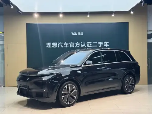 Li Auto L8, 2025
