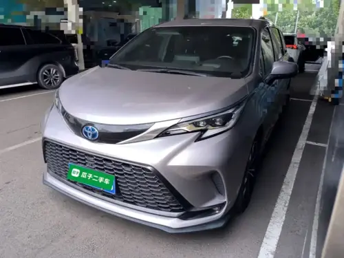 Toyota Granvia, 2023