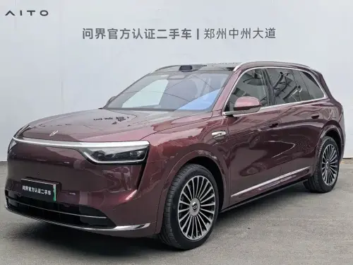 AITO M8, 2025