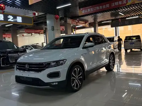 Volkswagen T-Roc, 2023