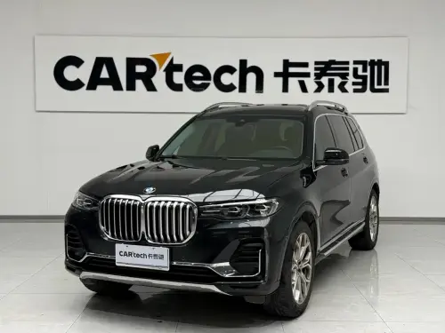 BMW X7, 2021