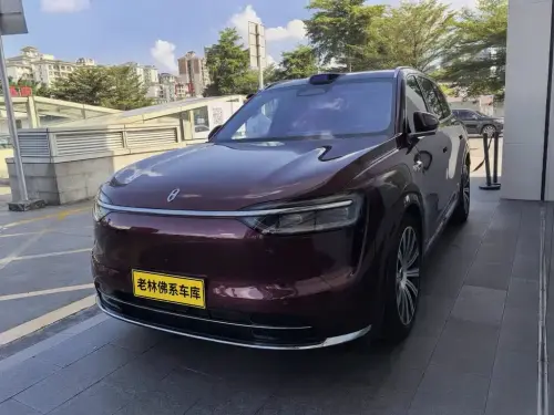 AITO M7, 2025