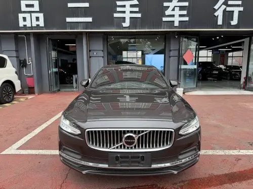 Volvo S90, 2021