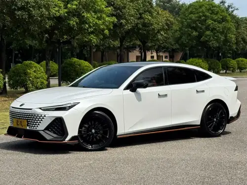 Changan UNI-V, 2024